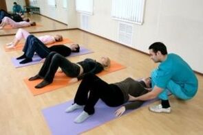 ariketa terapia osteokondrosia tratatzeko metodo gisa